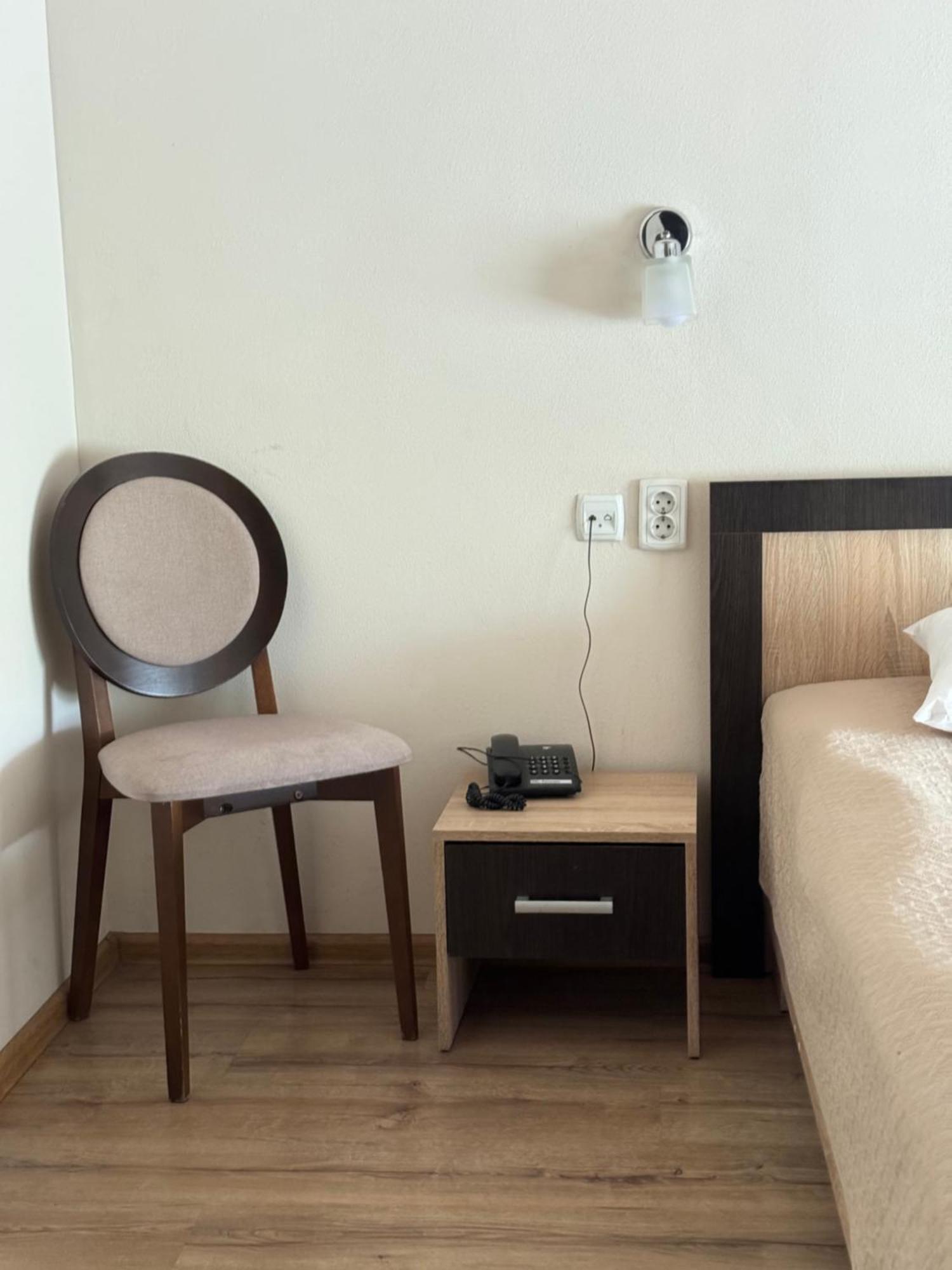 Орк "Блісс" Hotel Rivne Room photo